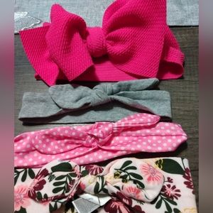 Infant girl headbands, beanies and hats. 0-18mo. Some new.